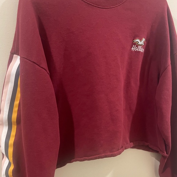 Hollister Cropped Red Striped Sweatshirt Women’s Sz L - Picture 4 of 6